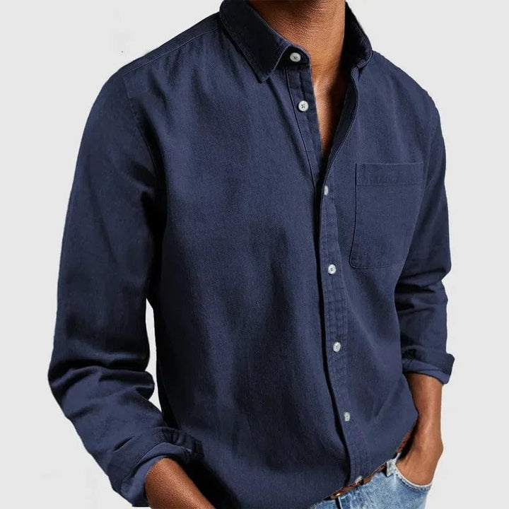 Men's casual shirt in navy blue, long sleeve button up with chest pocket