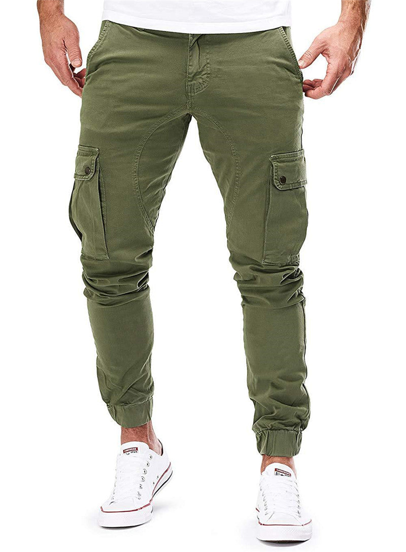 Men's cargo trousers in green, cuffed tapered joggers