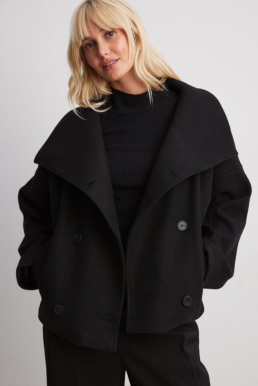 Women's cropped coat in black, wide collar pea coat