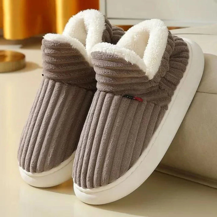 Women's slipper boots in grey, plush lined corded slip on