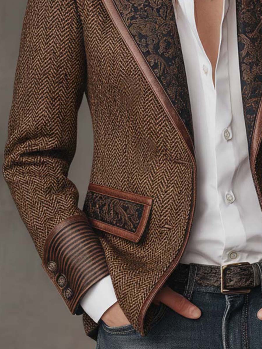 Striped cuff with three buttons and paisley pocket flap