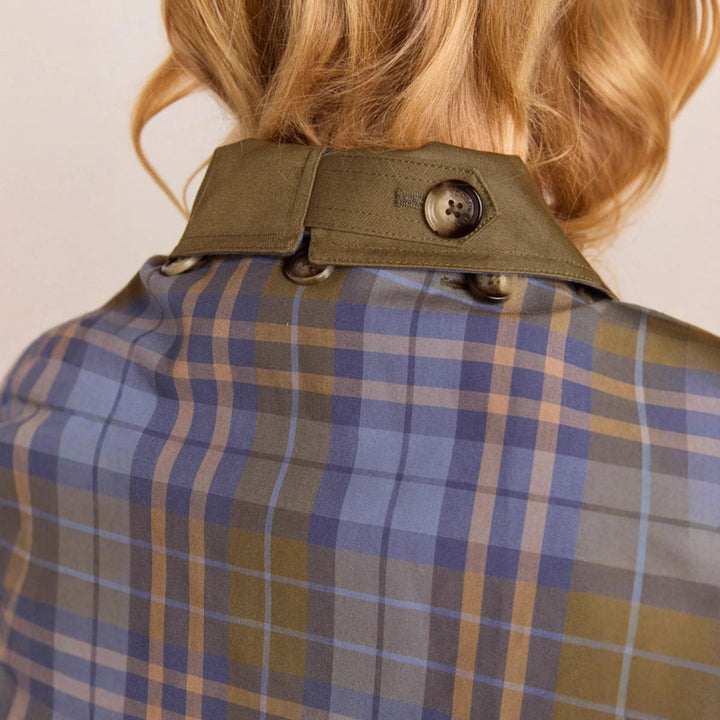 Utility Jacket in olive, close-up detail, view 2